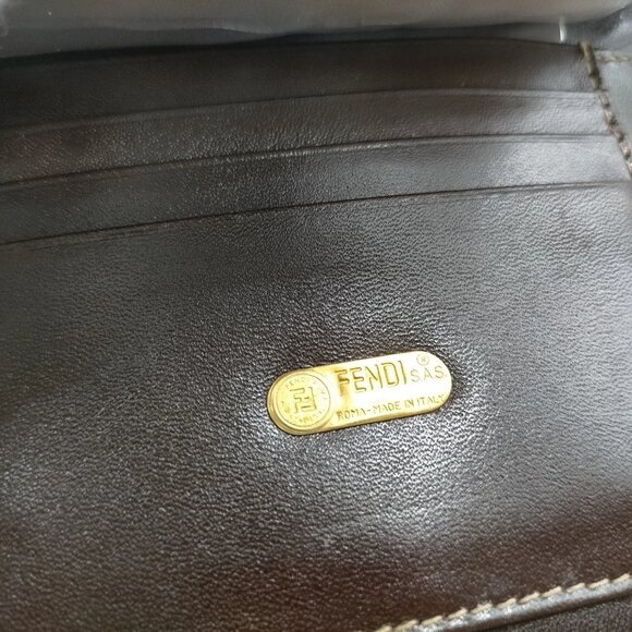 Authentic Fendi Wallet Brown Canvas mn388-113025 - Picture 9 of 10